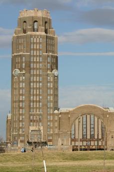 Buffalo Central Terminal - Memorial Drive at Paderewski - Click image to learn more.