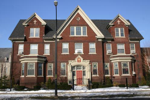 562 Fillmore Avenue: Built as the brick residence for the nuns who ministered to the parish (St.Stan's) and taught at the school There are fine art glass windows in the chapel. Designed by Wladyslaw Zawadzki in 1916.