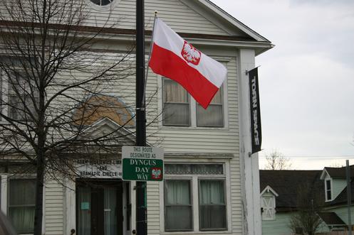 Flags in Polonia: April 2011